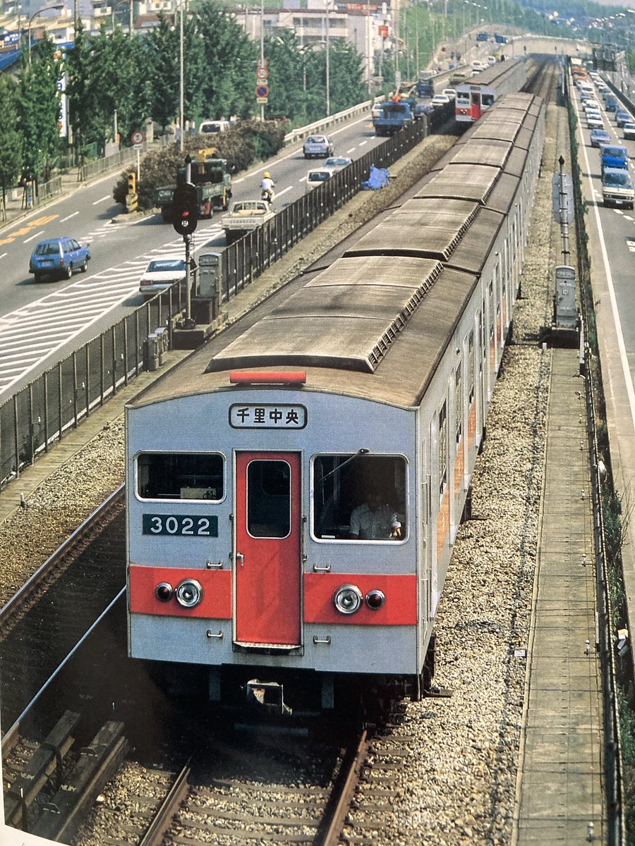 マナ2247 tweet media