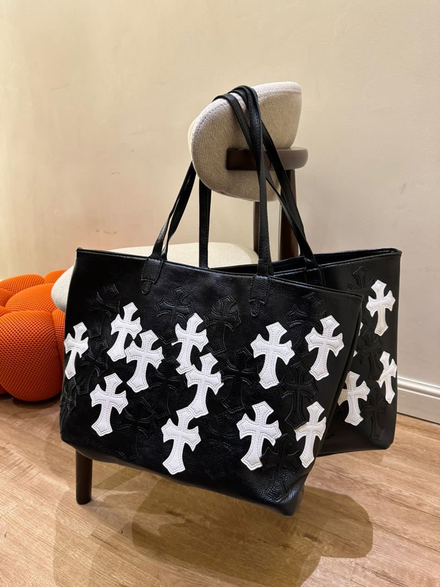 plugcorrect's tweet image. Chrome Tote Bags
N55,000