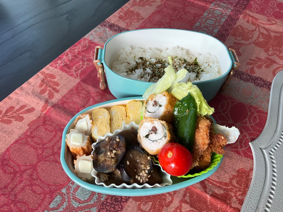 solar_yuri3's tweet image. 昨日の晩御飯、とりのフライだったのです☺️

そしてめちゃくちゃねむい…