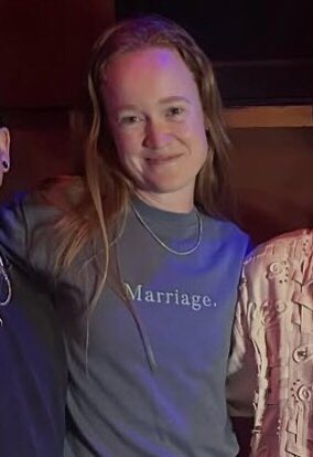 handylesbians's tweet image. hey @AMCsAnneRice
