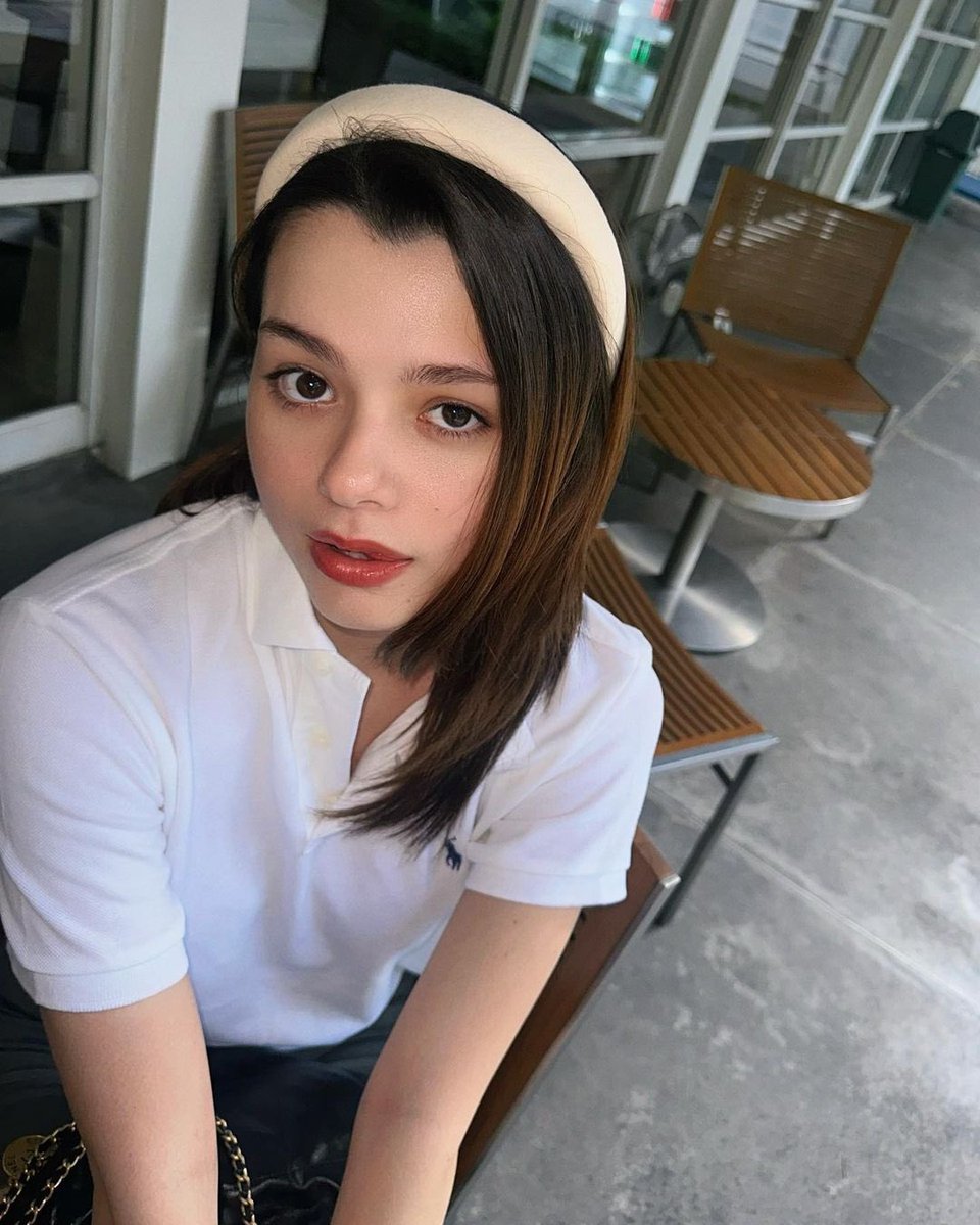 djbecbec's tweet image. becky in polos&gt;&gt;&gt;&gt;&gt;&gt;
#beckysangels
#BeckyArmstrong