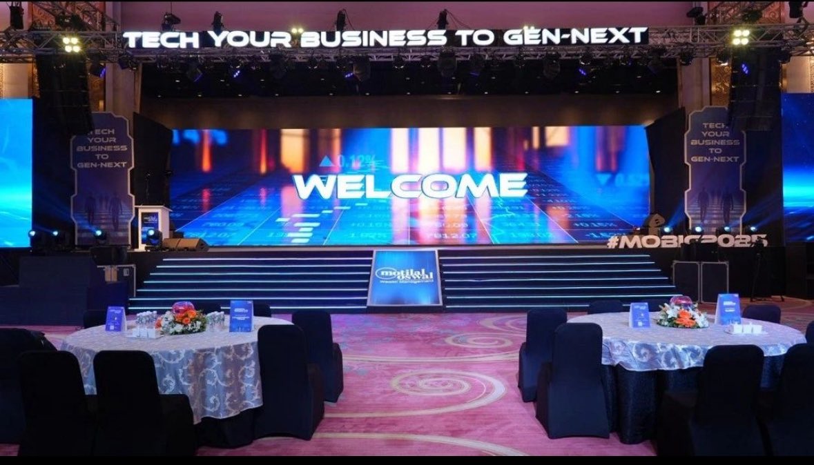 prashantbaman's tweet photo. Motilal Oswal Business Impact Conference (MOBIC) 2025. An event exclusively designed for our franchise partners, MOBIC brought together a powerful blend of vision, innovation, and recognition. The spotlight was on digital ways of doing business, the evolving role of AI &amp; ML. https://t.co/jPXA5HK1jt