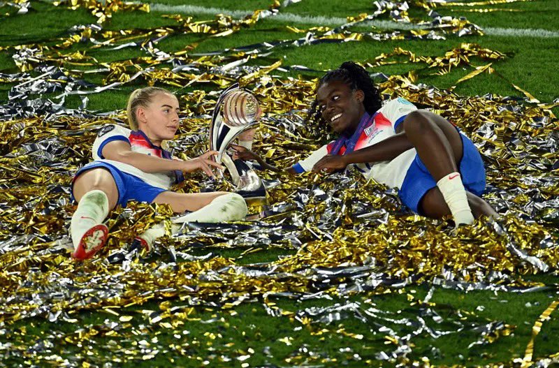 HITCSevens's tweet image. Nazi freaks celebrating Hannah Hampton saying the team have ‘English blood’ clearly referring to their team spirit, when a 19-year-old of Ghanaian descent *twice* kept us in the tournament & the whole team condemned racism towards Jess Carter.
lol, stay mad losers