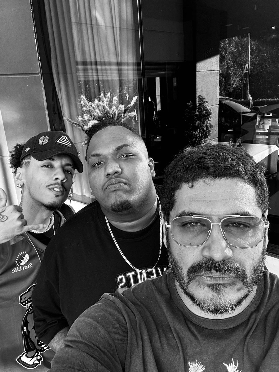 bigmikemici's tweet image. apenas um papo sobre a vida domingo a tarde em SP