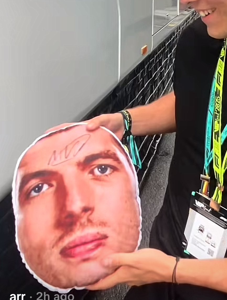 MAX SIGNED THE PILLOW WITH HIS FACE