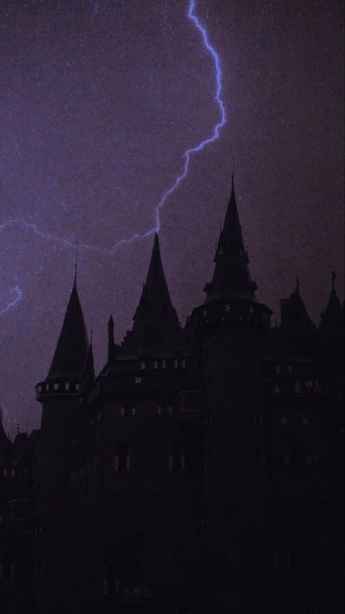 gothterroraura's tweet image. 