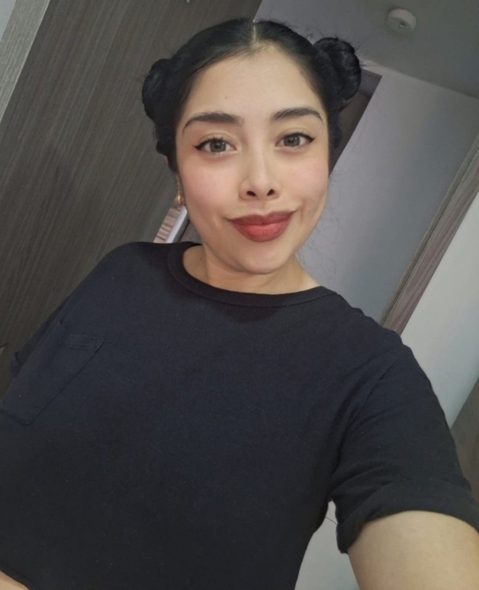 pitucha22's tweet image. Si me odiaban con ojos oscuros imagínate así.  😄👁👁