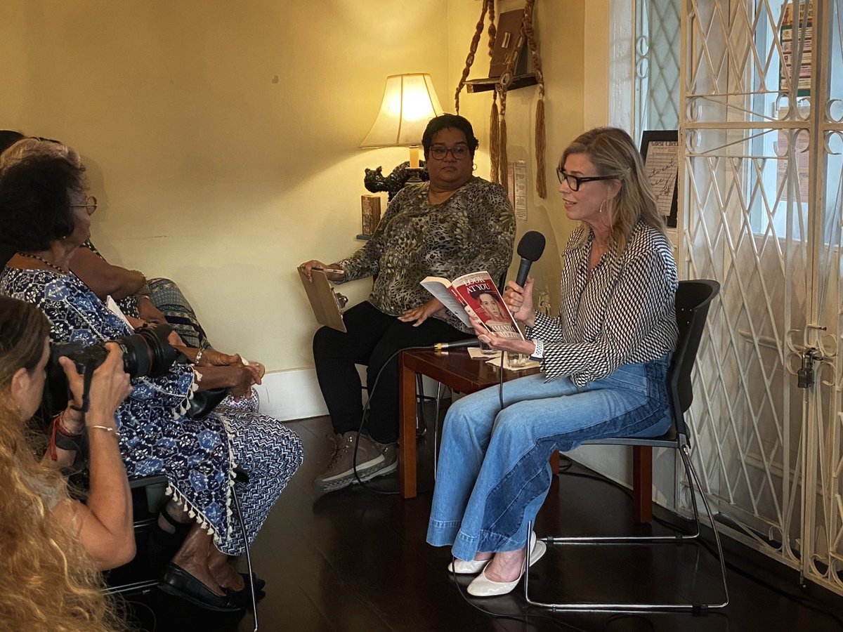 Bocas Lit Fest (@bocaslitfest) on Twitter photo Thanks to all who joined us at The Writers Centre for a lovely evening with <a href="/AmandaSmyth8/">Amanda Smyth</a>, author of Look at You, who discussed her new novel-in-stories with Shivanee Ramlochan.
More at: facebook.com/share/p/15waT8…
#bocas2025 <a href="/paperbasedbooks/">Paper Based Bookshop</a> <a href="/novelniche/">Novel Niche 🫒</a> <a href="/peepaltreepress/">Peepal Tree Press</a> Thanks to all who joined us at The Writers Centre for a lovely evening with <a href="/AmandaSmyth8/">Amanda Smyth</a>, author of Look at You, who discussed her new novel-in-stories with Shivanee Ramlochan.
More at: facebook.com/share/p/15waT8…
#bocas2025 <a href="/paperbasedbooks/">Paper Based Bookshop</a> <a href="/novelniche/">Novel Niche 🫒</a> <a href="/peepaltreepress/">Peepal Tree Press</a>