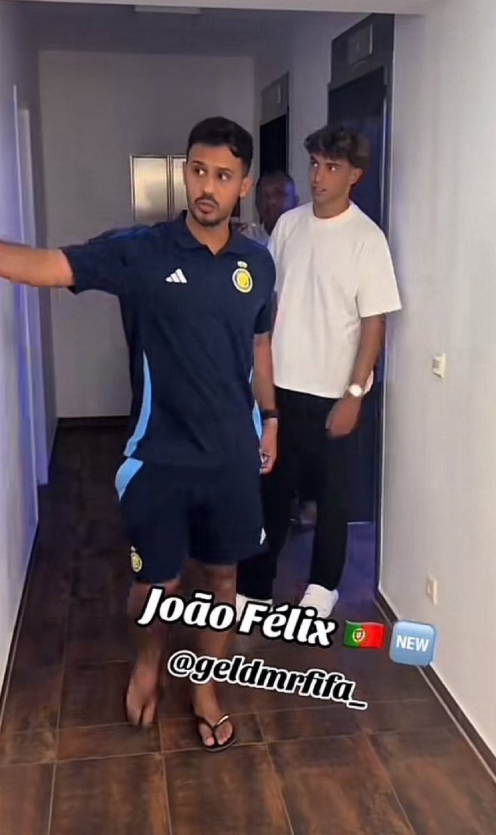 6fref's tweet image. 30 مليون يورو في صفقة فاشله مبروك عليكم السمسره نادي عمره ما يتعلم كوارثه
😂😂😂😂😂😂😂😂😂😂