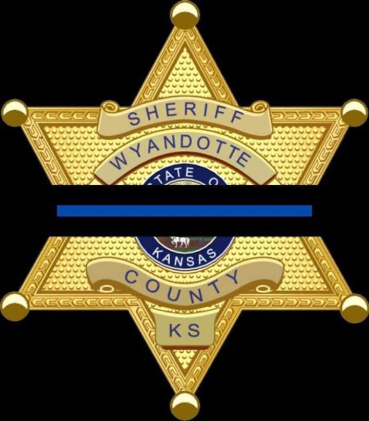 alexs_journey's tweet image. So sad to learn the news of the murder of Sheriff’s Deputy Ming yesterday. My thoughts and my prayers are with his family and @WycoSheriff 🇺🇸🇬🇧