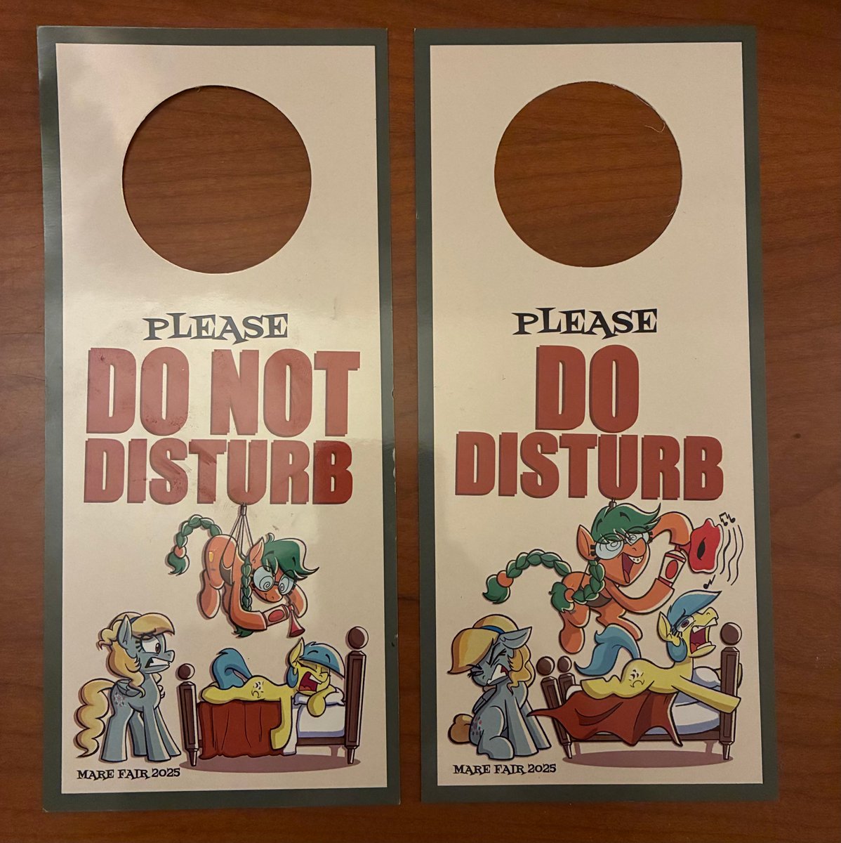 RealAnonTheAnon's tweet image. Equine Emporium - Mare Fair 2025
Hey you! You wanna spruce up your mare fair stay with some cool gadgets?! Say no more!
Come to the Equine Emporium for this cool double sided 8X4 “Do Not Disturb” door hanger! And come to say hi at our table! More products coming soon!