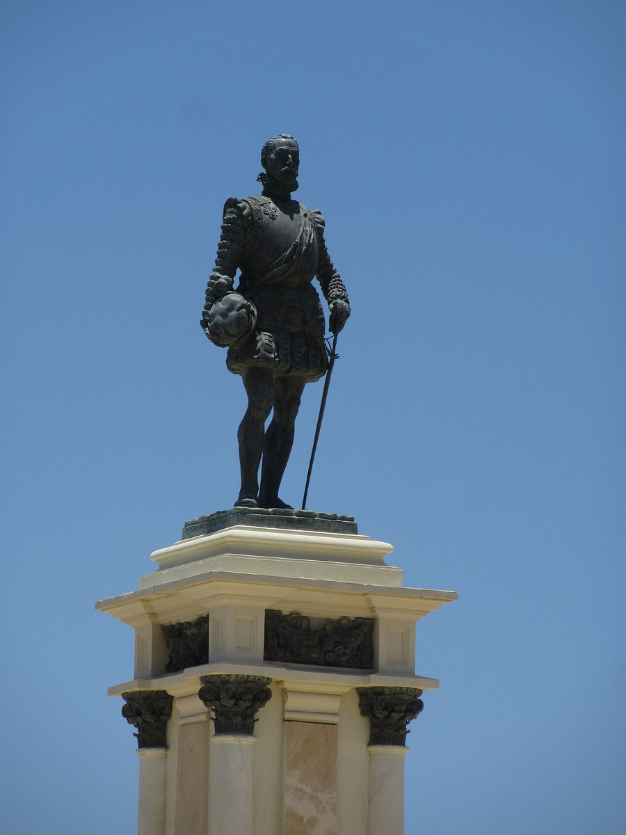 Imperio_e's tweet image. 28 de Julio 1527: fallece Rodrigo de Bastidas, conquistador español.
Localizó el litoral atlántico colombiano, desde la Península de La Guajira hasta el Golfo de Urabá, el Istmo de Panamá y el Río Magdalena.
Fue el fundador de la ciudad de Santa Marta (actual Colombia 🇨🇴).
