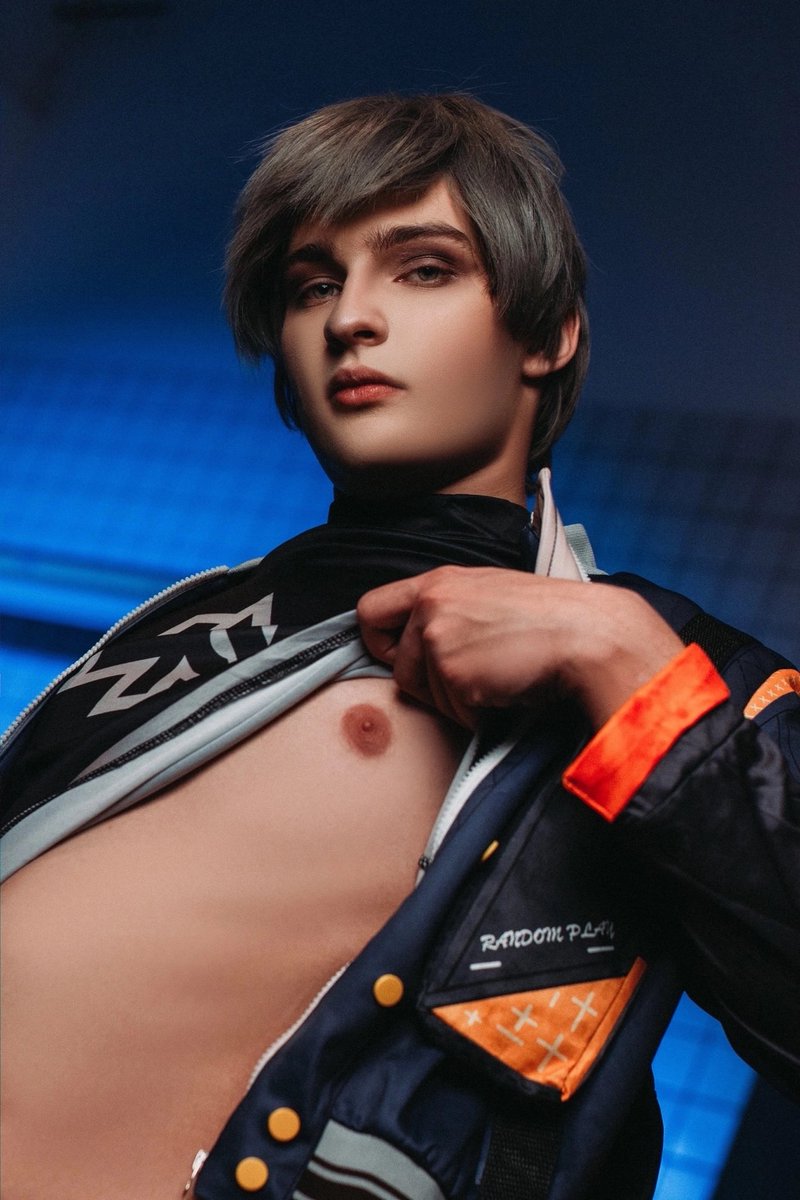 ThreeNilcos's tweet image. a selection of hot men to make your week more enjoyable❤️
#cosplay #Tartaglia #Chamber