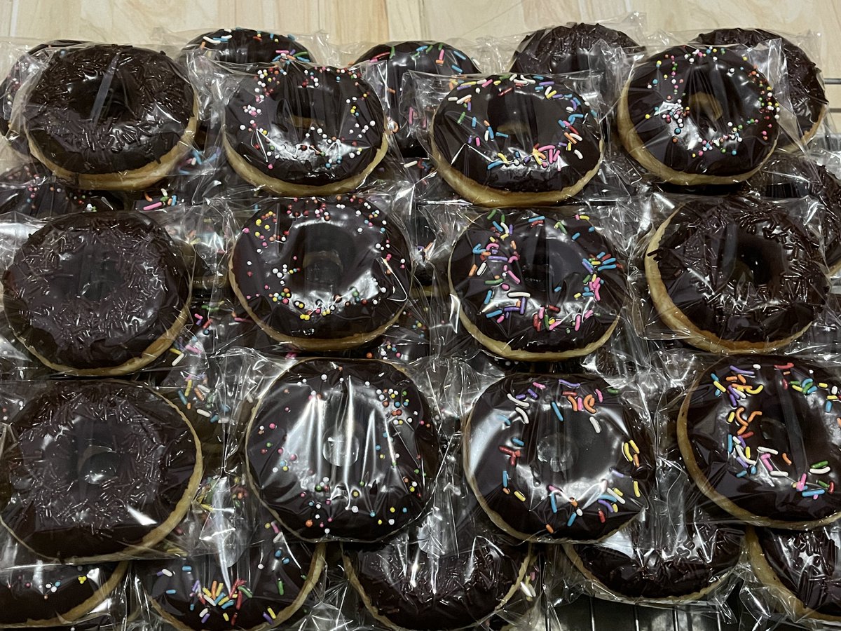 Qu3en_Bakery's tweet image. Semangat pagi, semangat menjemput rezeki
Senin berkah, semoga dagangan kita hari ini laris manis dan terjual habis
