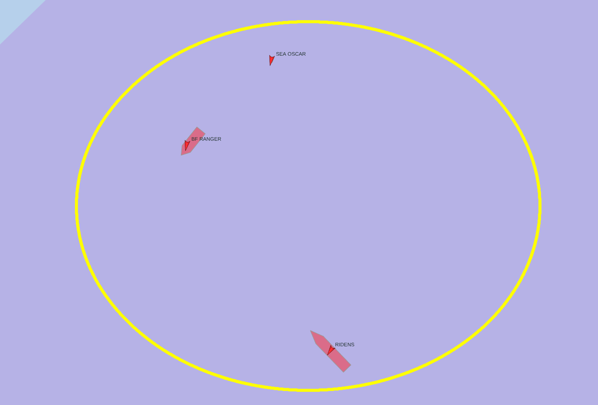 fathoms_deep's tweet image. 11 o'clock at night and it looks like the taxi service is still at it.🙄