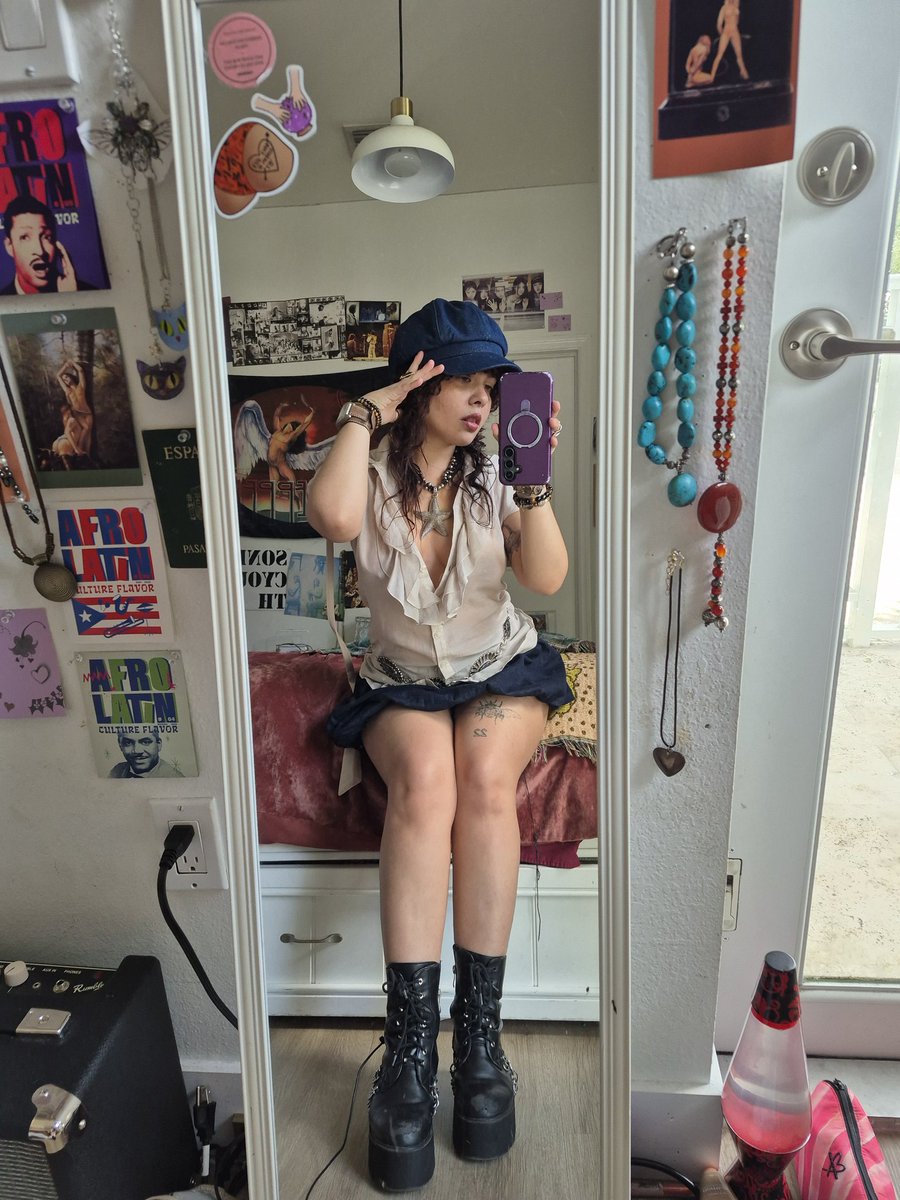 paornz's tweet image. I got s bubble skirt or wtv u call it