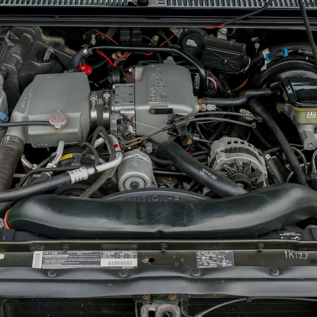 Bringatrailer's tweet image. This 1991 GMC Syclone is one of 2,995 examples produced for the model year, shows 9k miles, and it's listed now on BaT!
bringatrailer.com/listing/1991-g…