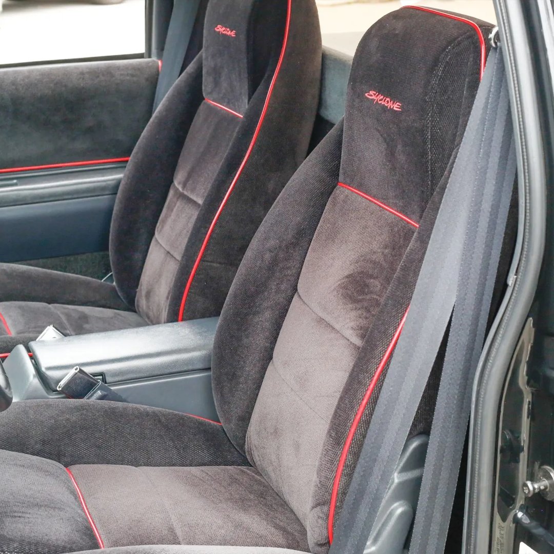 Bringatrailer's tweet image. This 1991 GMC Syclone is one of 2,995 examples produced for the model year, shows 9k miles, and it's listed now on BaT!
bringatrailer.com/listing/1991-g…
