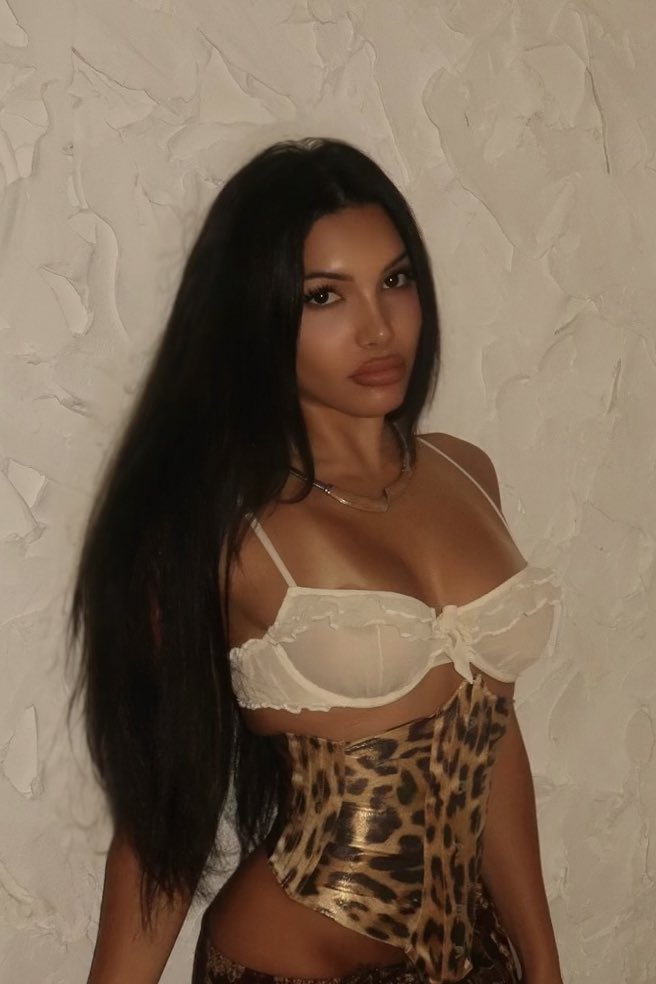 the flag 🇵🇸                                           the face