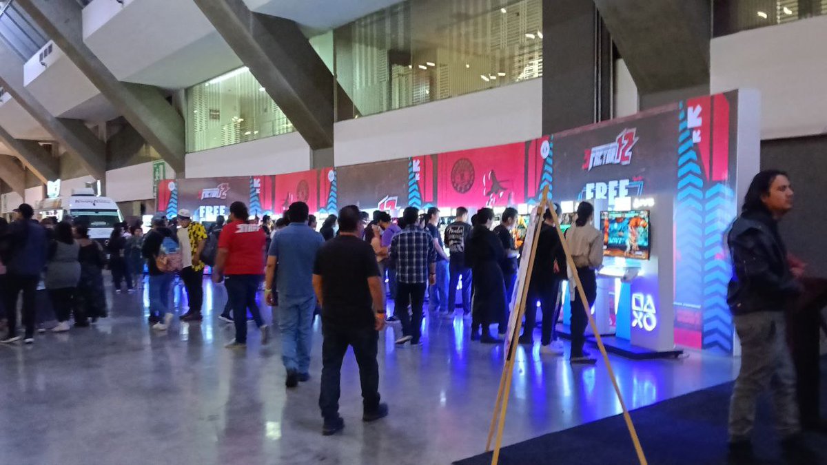 quorum_mx's tweet image. 🕹️🎮👾En el segundo día del #smashfactorfestival en #puebla hay una granconcurrencia en espera la participación del #erevertumorrocrew y un concurso de #kpop dance cover
📹 Avril Reyes