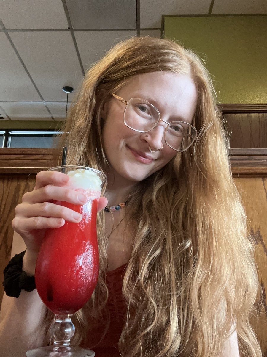 happy birthday to me 🥂🥳