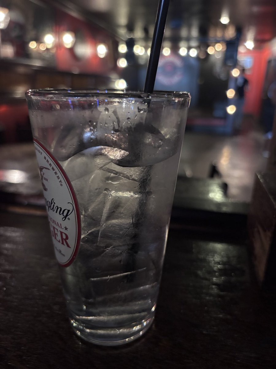 TwizMandy's tweet image. A water at the bar.. 😉