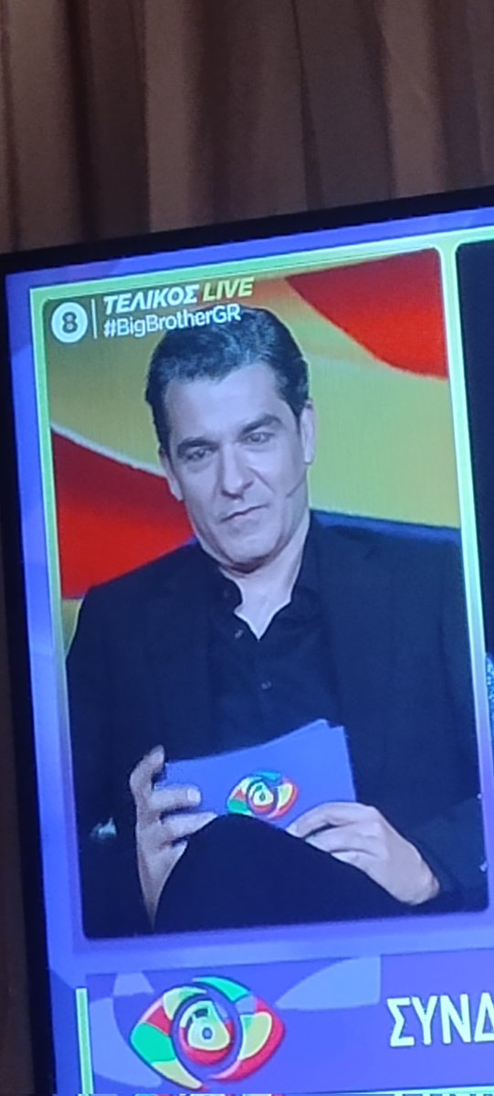 please198's tweet image. Πέτρο γυρνα στο θέατρο που τα σπας.#BigBrotherGR