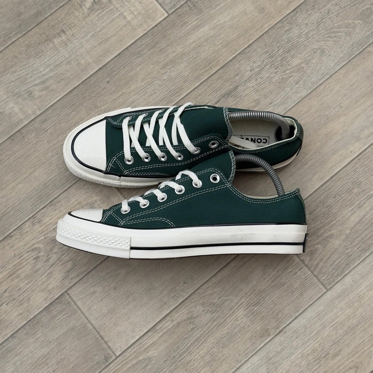 Tekachiixx's tweet image. CHUCK 70 LOW “BLACK” & “GREEN”
Size : 39 - 44
Price : ₦65,000