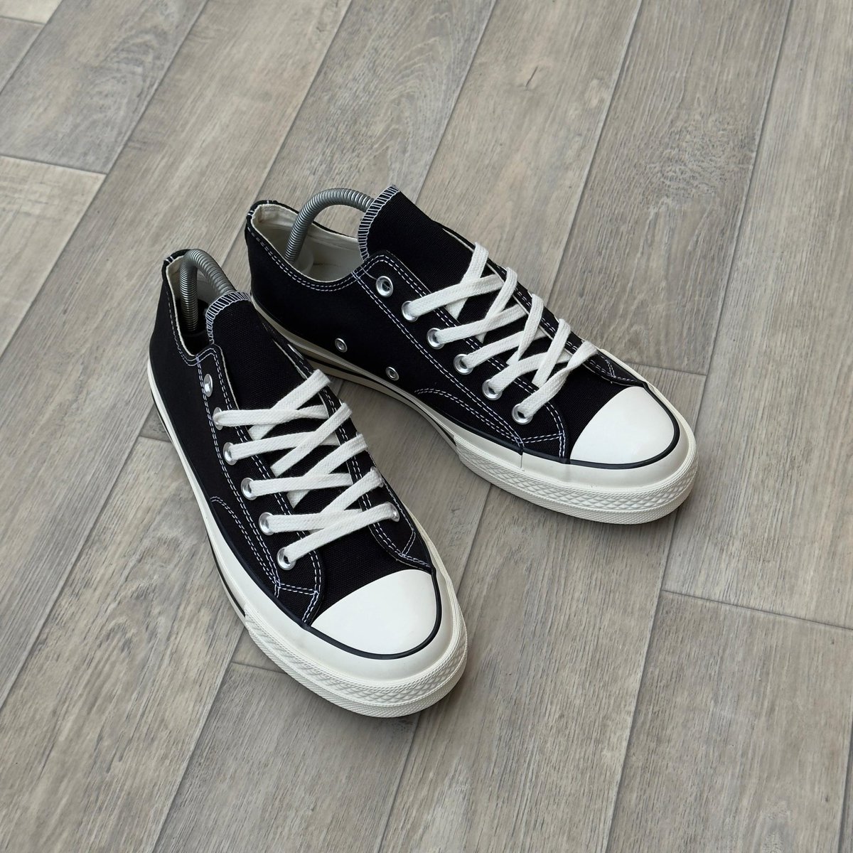 Tekachiixx's tweet image. CHUCK 70 LOW “BLACK” & “GREEN”
Size : 39 - 44
Price : ₦65,000