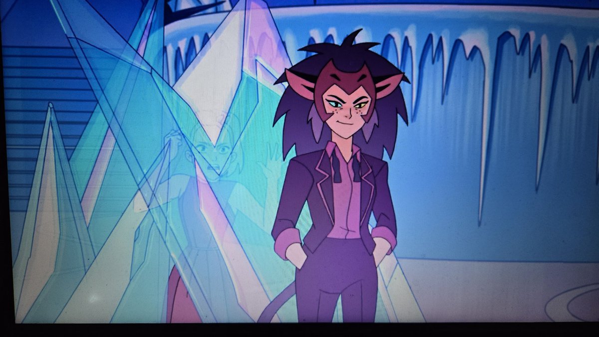 KittyLenaHands's tweet image. Casually rewatching She-Ra while drawing... Is this Supercorp? 😂
