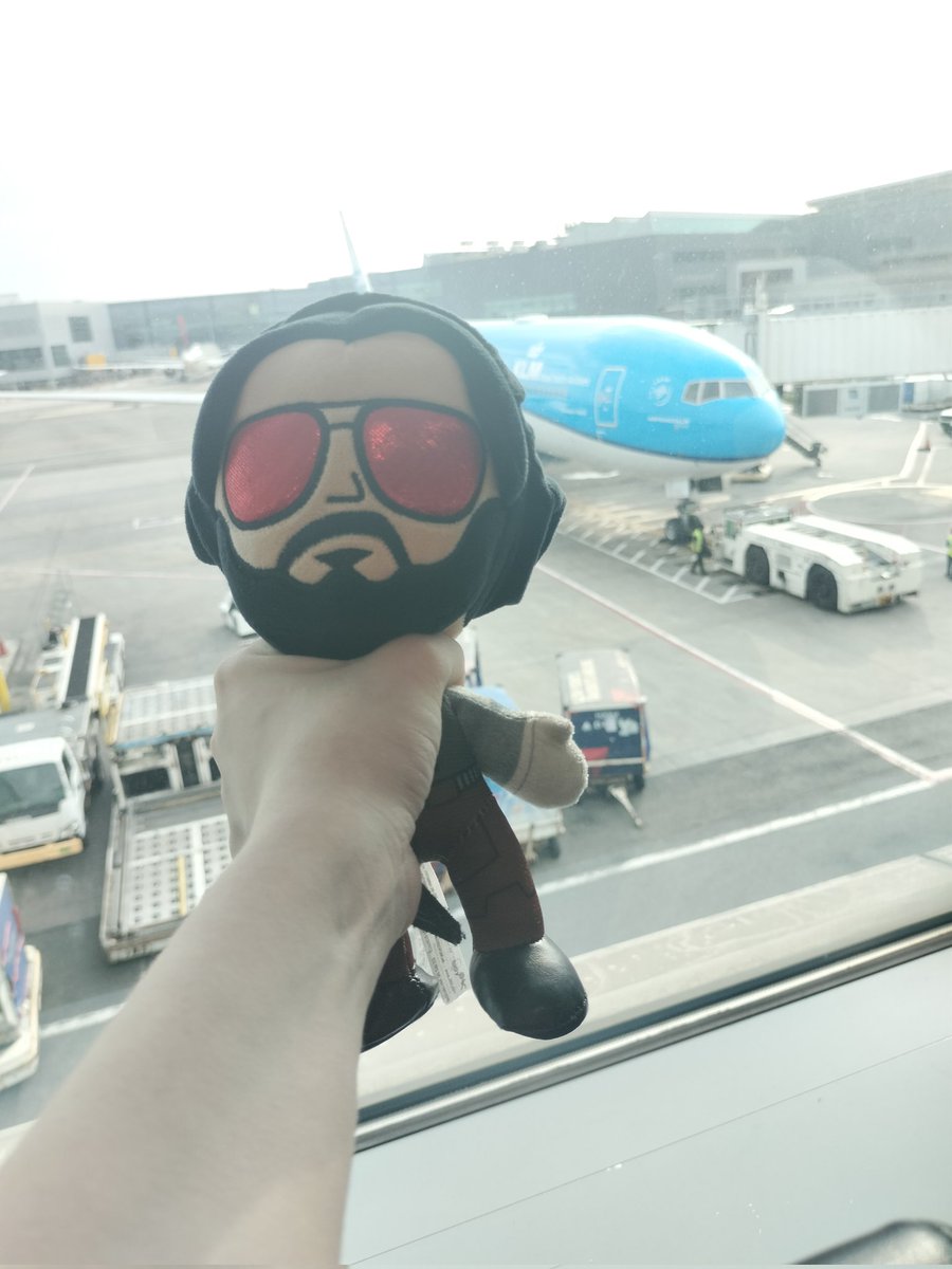 _CowboySamurai's tweet image. I would not let him near an airport