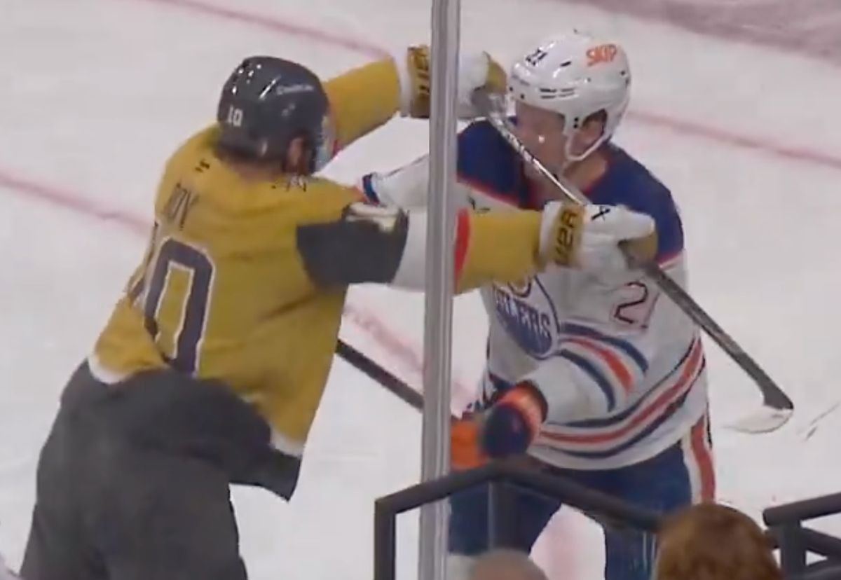 edmontonjournal's tweet image. &apos;Just an awesome guy&apos;: Oilers GM defends new 8-year deal for veteran winger edmontonjournal.com/sports/hockey/…