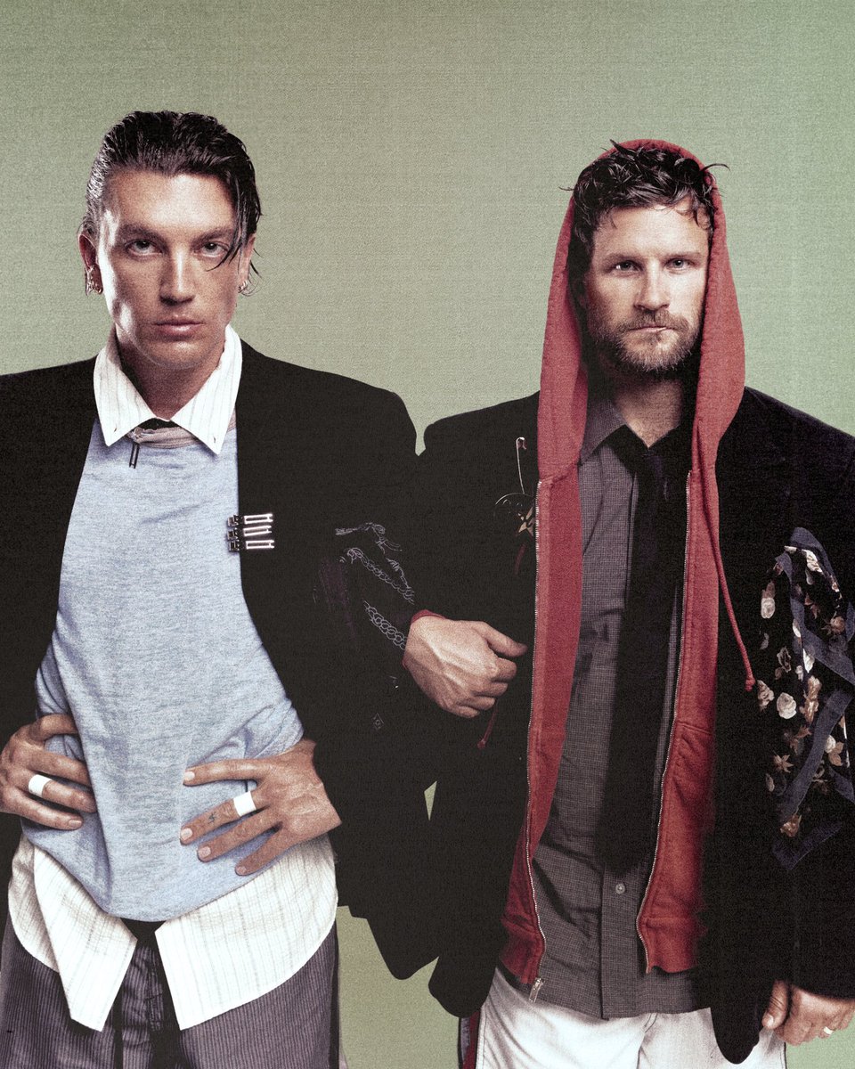 thisisLANY's tweet image. it’s time to start acting like LANY again