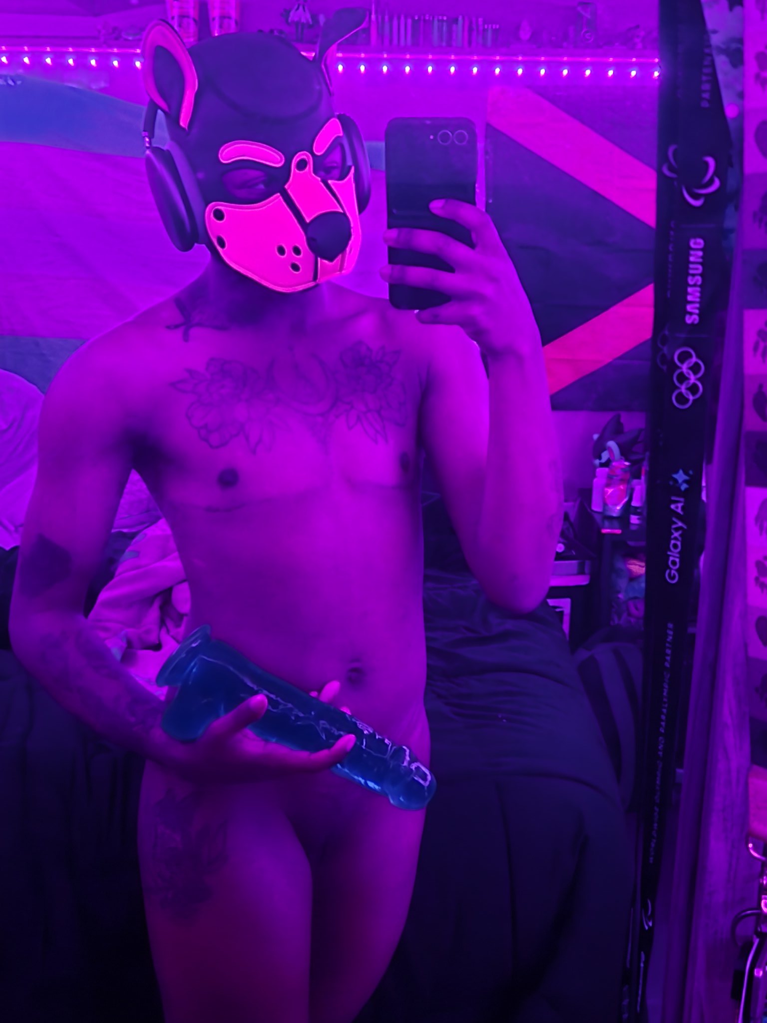 new toy #puppyplay https://t.co/GGbHr5WKbV