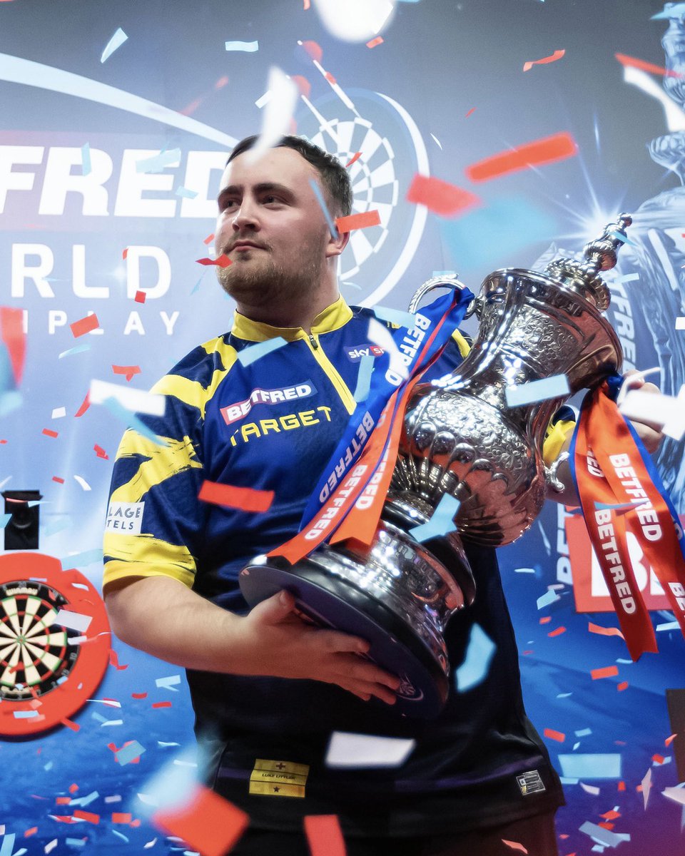 LukeTheNuke180's tweet image. When the dream becomes a reality❤️ means the world to have my hands on the Phil Taylor trophy and complete the triple crown🏆