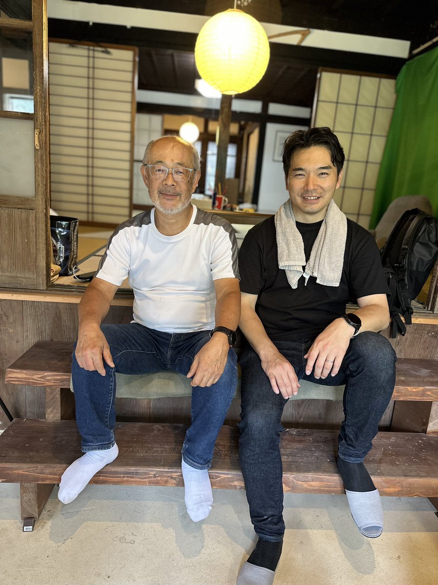 Asano__Satoshi's tweet image. おはようございます。本日の日経新聞文化面の「交遊抄」に、私の恩師である大滝令嗣先生(現亀田医療大学理事長、早稲田大学名誉教授)との出会いについて書かせていただきました。私がいち研究者から政治の道に進むきっかけを作ってくださった方でもあります。ご笑覧下さい。…