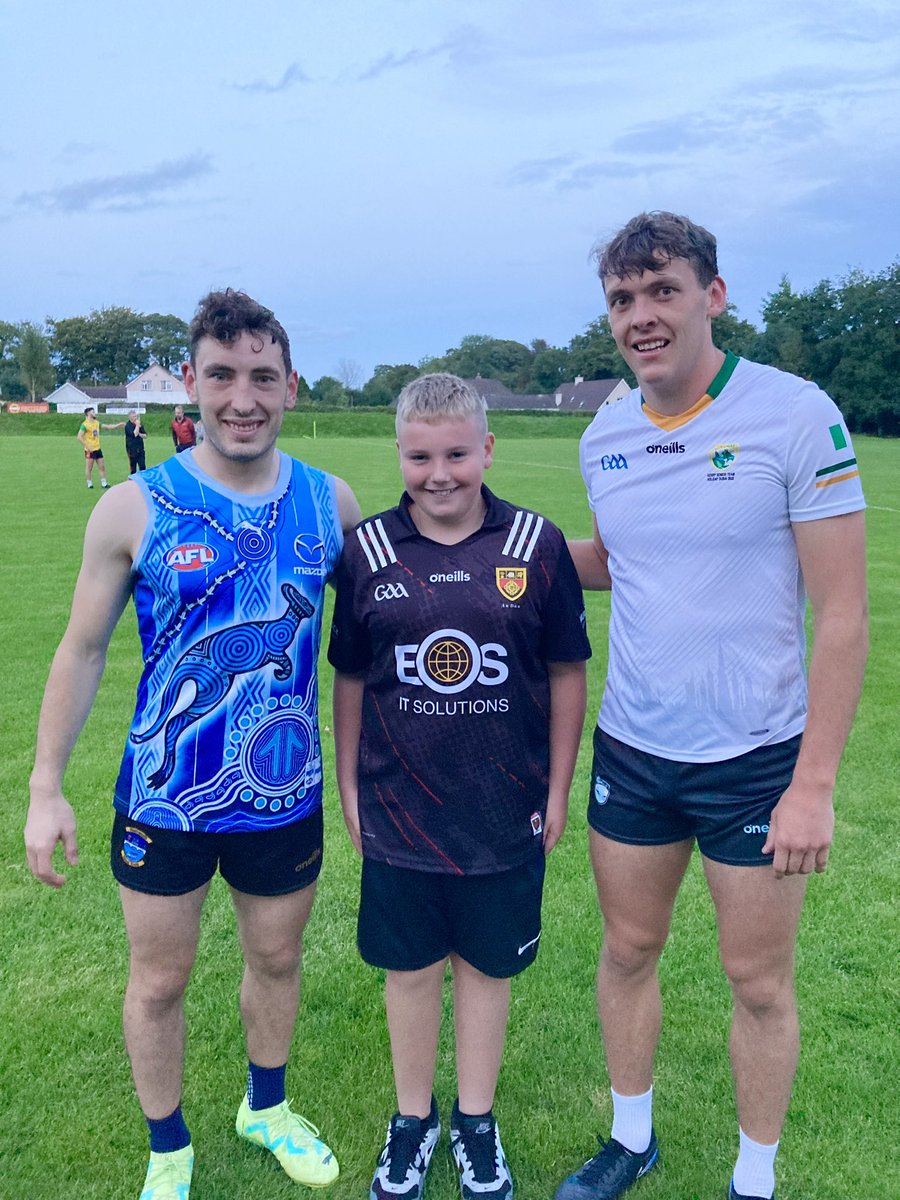 Garvank99's tweet photo. @FossaGaa @davidcliff13  What a game of football from Paudie &amp; David Clifford and the Kerry team today! Great to watch 👏🏻 We got to meet them in their home club Fossa in 2023… very giving of their time especially to the kids🟢🟡🔵 https://t.co/1AiGQbQJJS