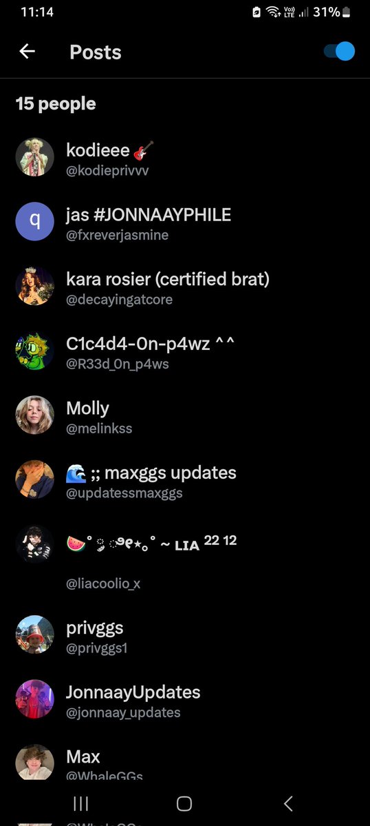 Suh0sUniverse's tweet image. People I have notifications on for some reason