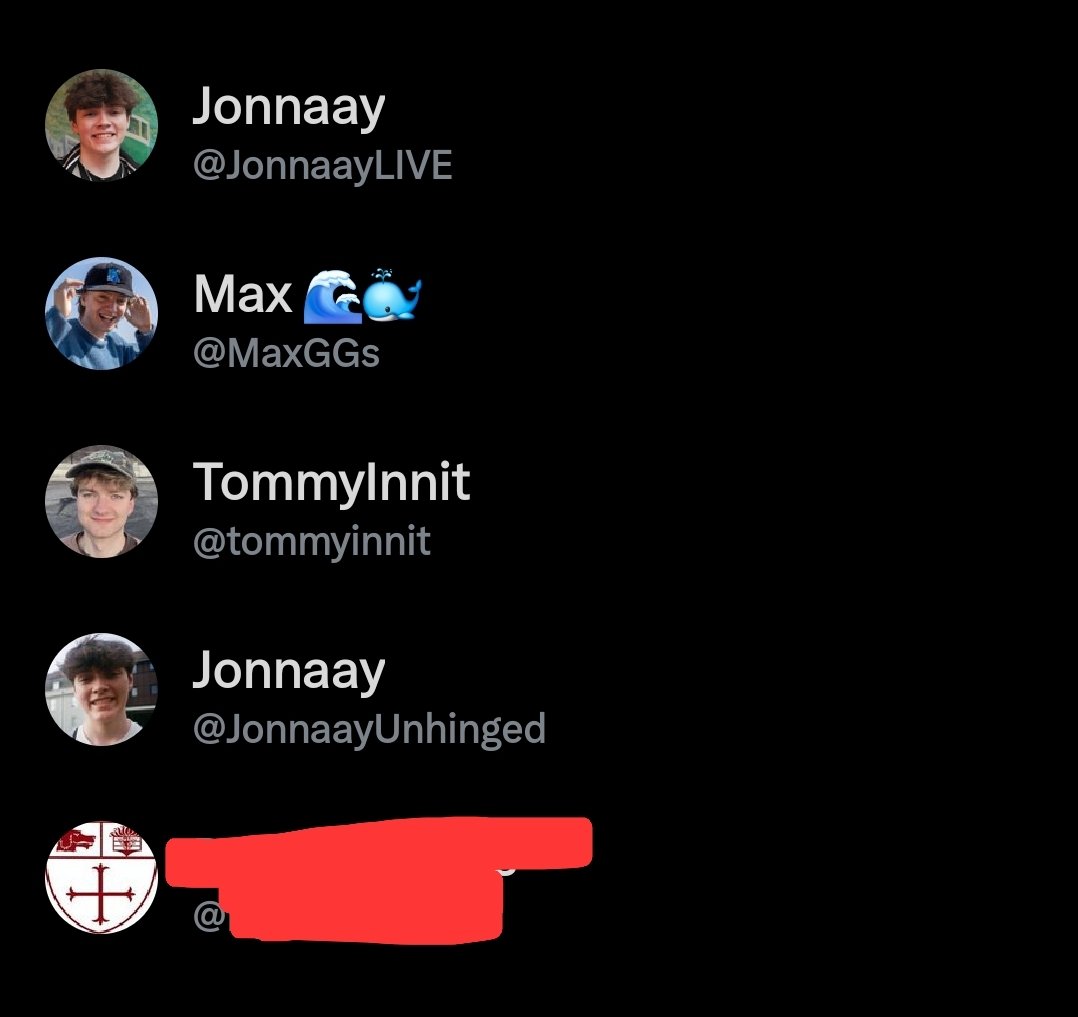 Suh0sUniverse's tweet image. People I have notifications on for some reason