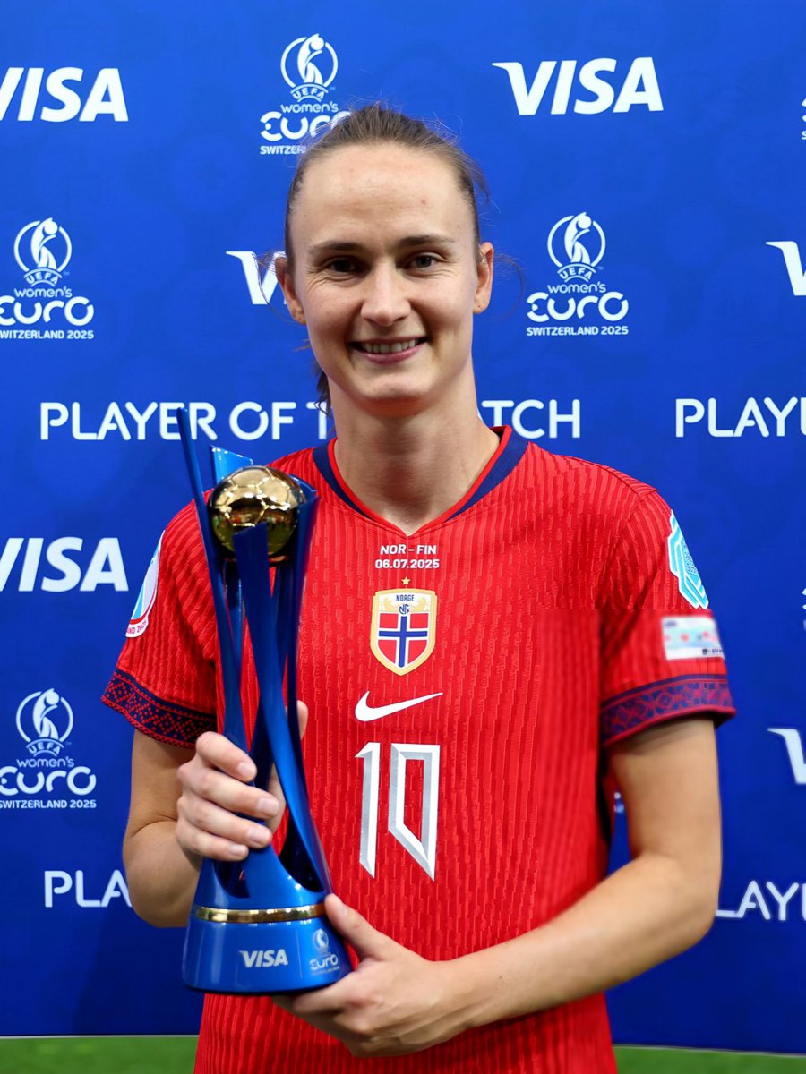 futfembarca's tweet image. 📊| Las jugadoras del Barça está #WEURO2025:
Alexia ⚽⚽⚽🅰️🅰️🅰️🅰️ (2xMVP)
Pina ⚽⚽🅰️
Aitana ⚽🅰️ (2xMVP) (POTT)
Patri ⚽🅰️ (1xMVP)
Vicky ⚽🅰️
Graham ⚽ (1xMVP)
Esmee ⚽
Pajor ⚽
Irene ⚽
Kika 🅰️
Sydney 🅰️
Ona 🅰️
Salma 🅰️