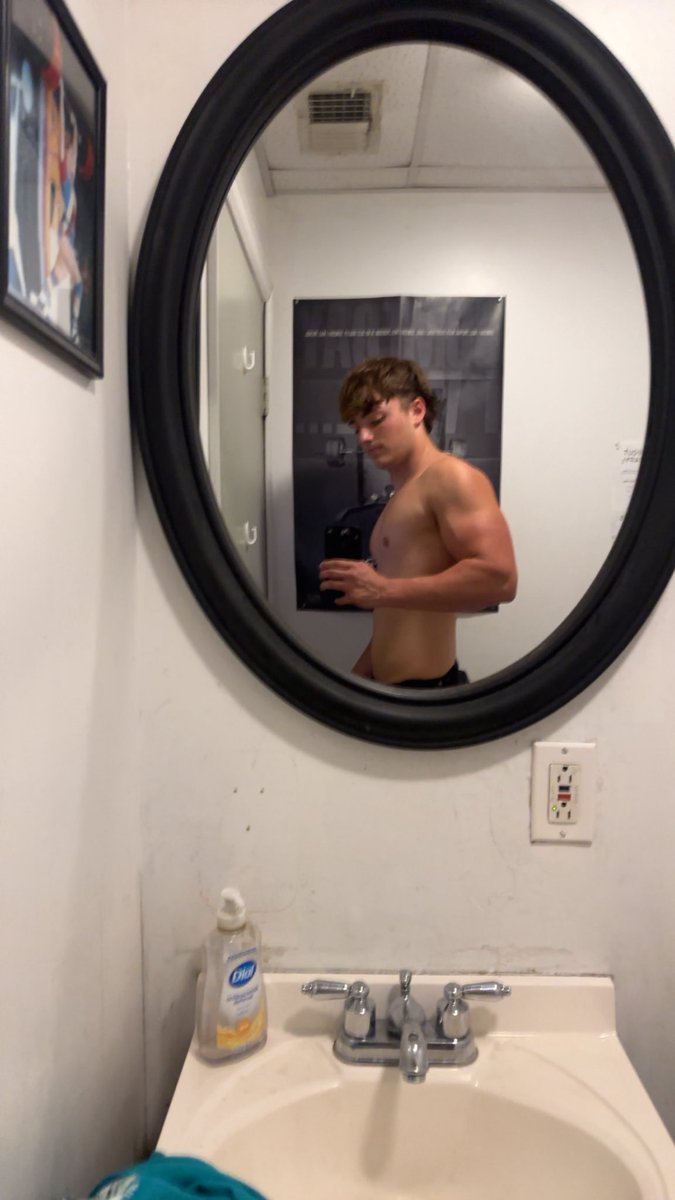 Look at that bicep, how much would you pay to worship it?
Get in my dms and start serving😈
<a href="/findomfan420/">The Findom Goat (11k)</a> <a href="/rtfindom/">RT FinDom 69.5k+ ♥</a> <a href="/FindomRT8/">RTfindom 18K</a> <a href="/DandyInJune/">DandyInJune Retweet & Designs</a> #findom #feetworshi̇p