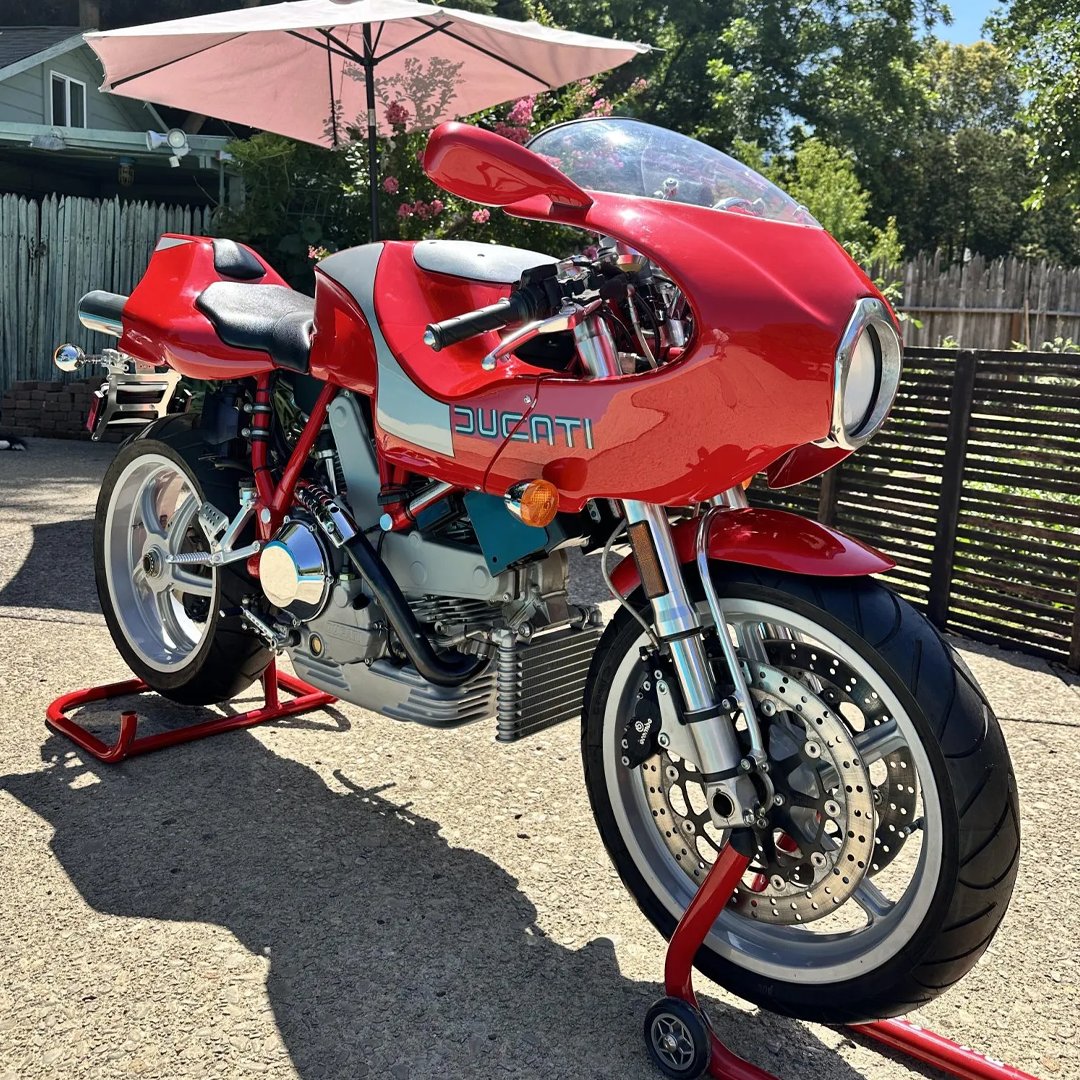 Bringatrailer's tweet image. Tourist Trophy charm 🏆
bringatrailer.com/listing/2002-d…