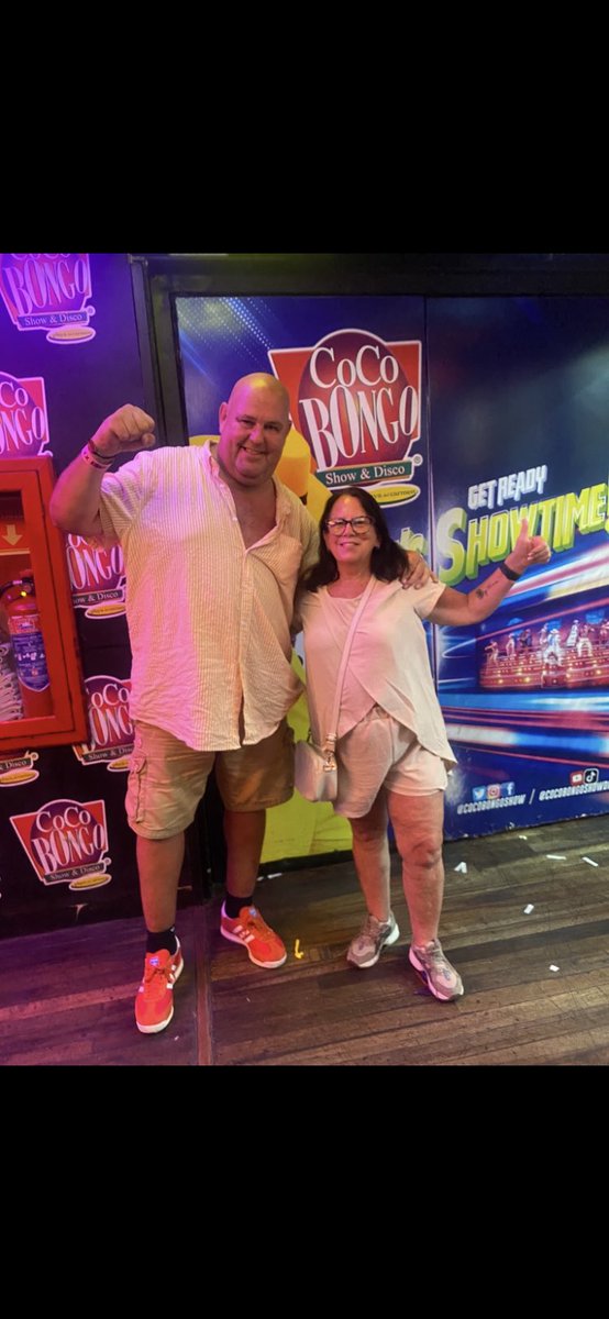 MARKJOHNDAVIES4's tweet photo. Another fantastic holiday organised by the amazing @FanaticalTravel , Mexico you was amazing , get on Ste at @FanaticalTravel for your dream holiday people, bespoke hols,  boss service , but be aware of their  motto , ITS ONLY MONEY https://t.co/os4aMdeK5p