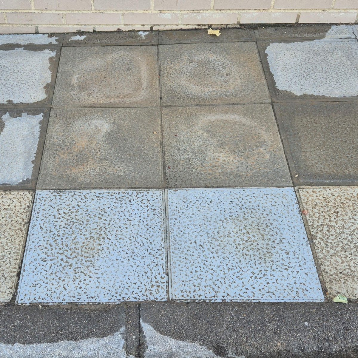 aytocabanillas's tweet image. โ AVISO: CORTE DE AGUA EN CALLE VALDEPARICIO
๐ฑ Para reparar una fuga de agua acontecida este domingo, este lunes 28 de julio se va a proceder a un corte de suministro de agua en esa zona del Campo de Golf, desde primera hora de la maรฑana.
๐ท Disculpen las molestias.