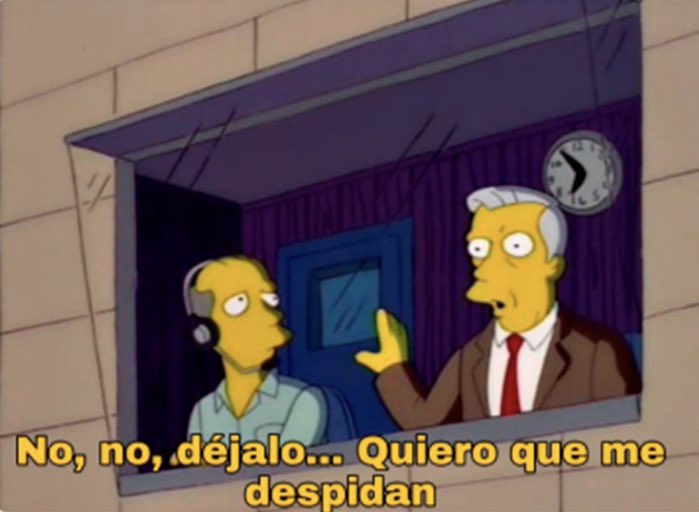 Russo dejando que se haga el cambio de Merentiel y dejando a Cavani en camcha. Boca es un desastre.