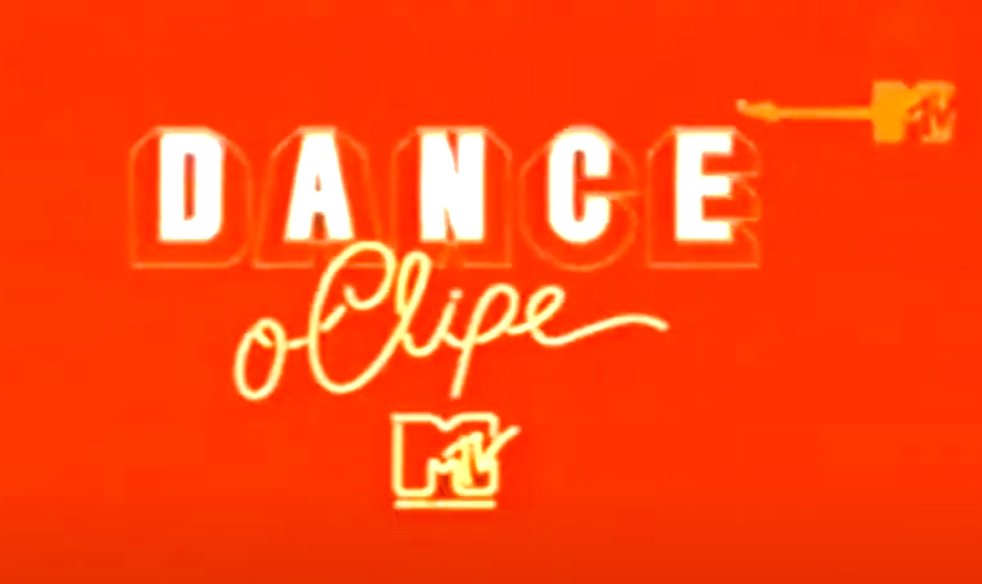 M4Ximizando's tweet image. Fiquei felizão que agora o @amtvquedeucerto tem acesso ao acervo de toda a história da MTV Brasil.
Eu quero muito encontrar os dois episódios em que eu participo do Dance o Clipe que era apresentado pela Daniela Cicarelli. Vocês lembram do programa?