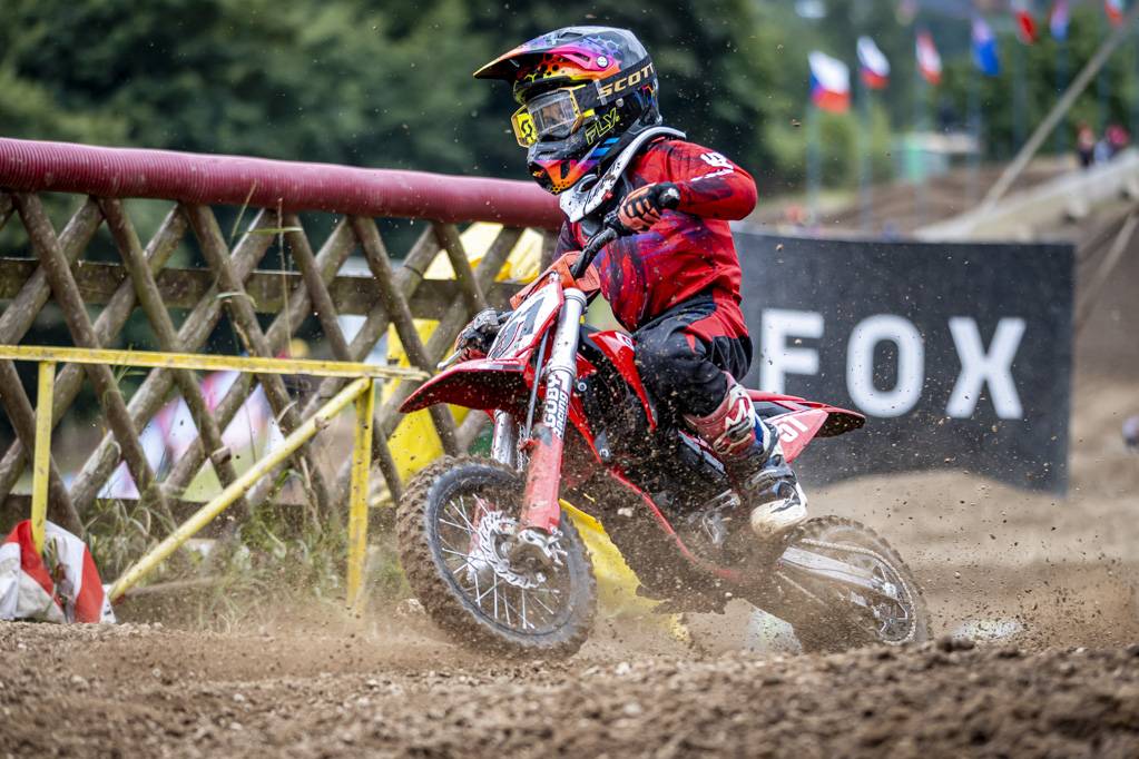 mxgp's tweet image. CESAR LAGUT CROWNED 2025 JUNIOR E-MOTOCROSS SERIES CHAMPION AT THRILLING FINAL WEEKEND IN LOKET⚡️

Read the rounds 4&amp;amp;5 summaries 👇🏻
ow.ly/mbkU50WvNua

#MXGPCzechRepublic #MXGP #MX #Motocross #Motorsport