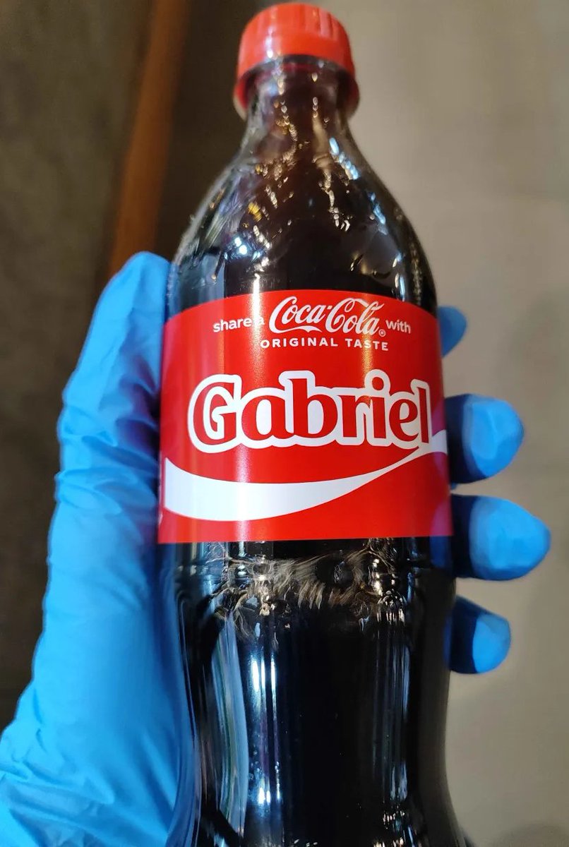 Zuko359991's tweet image. Machine, hand me that Coke,
For it has my name Inscribed within,
If you Refuse I shall Crush you down into a Pepsi Can.
#ultrakill #ULTRAKILL #gabv1el