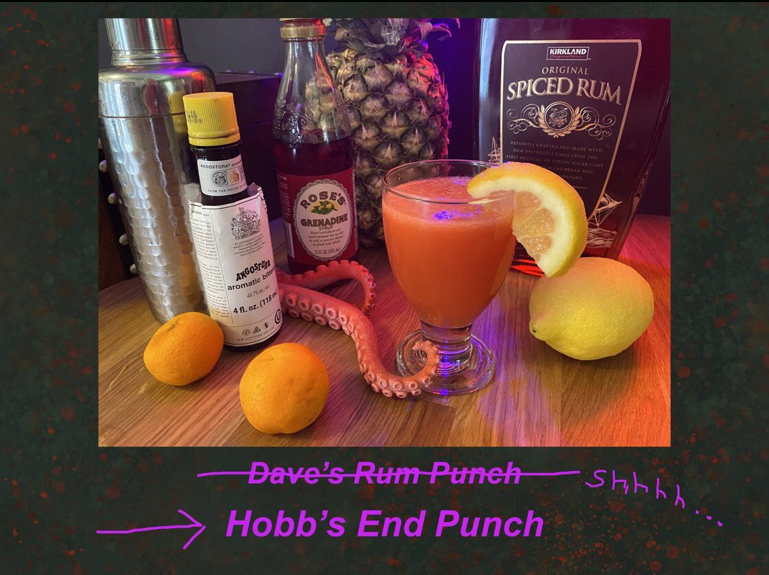 monstersndrinks's tweet image. For tonight’s cocktail, “Hobb’s End Punch”
Ep.#129, “In the Mouth of Madness”
2oz dark rum
1oz lemon juice
1oz pineapple juice
1oz grenadine
.5oz simple syrup
2-3 dashes of Angostura bitters
(if you add O.J., this becomes &quot;Dave&apos;s Rum Punch&quot;.)
Shake to mix, pour over ice.