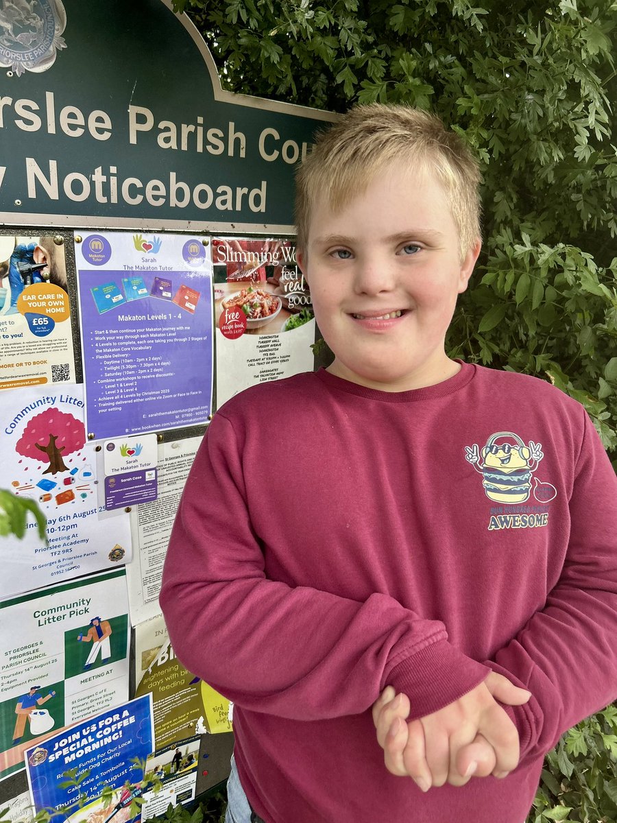 SarahMakaton's tweet image. When you take the work experience boy with you to put up your workshop marketing flyers 😍